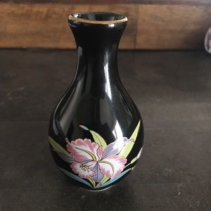 - - Otagiri vase-“black orchid”. Measures 3.75” tall and 1.5” wide.